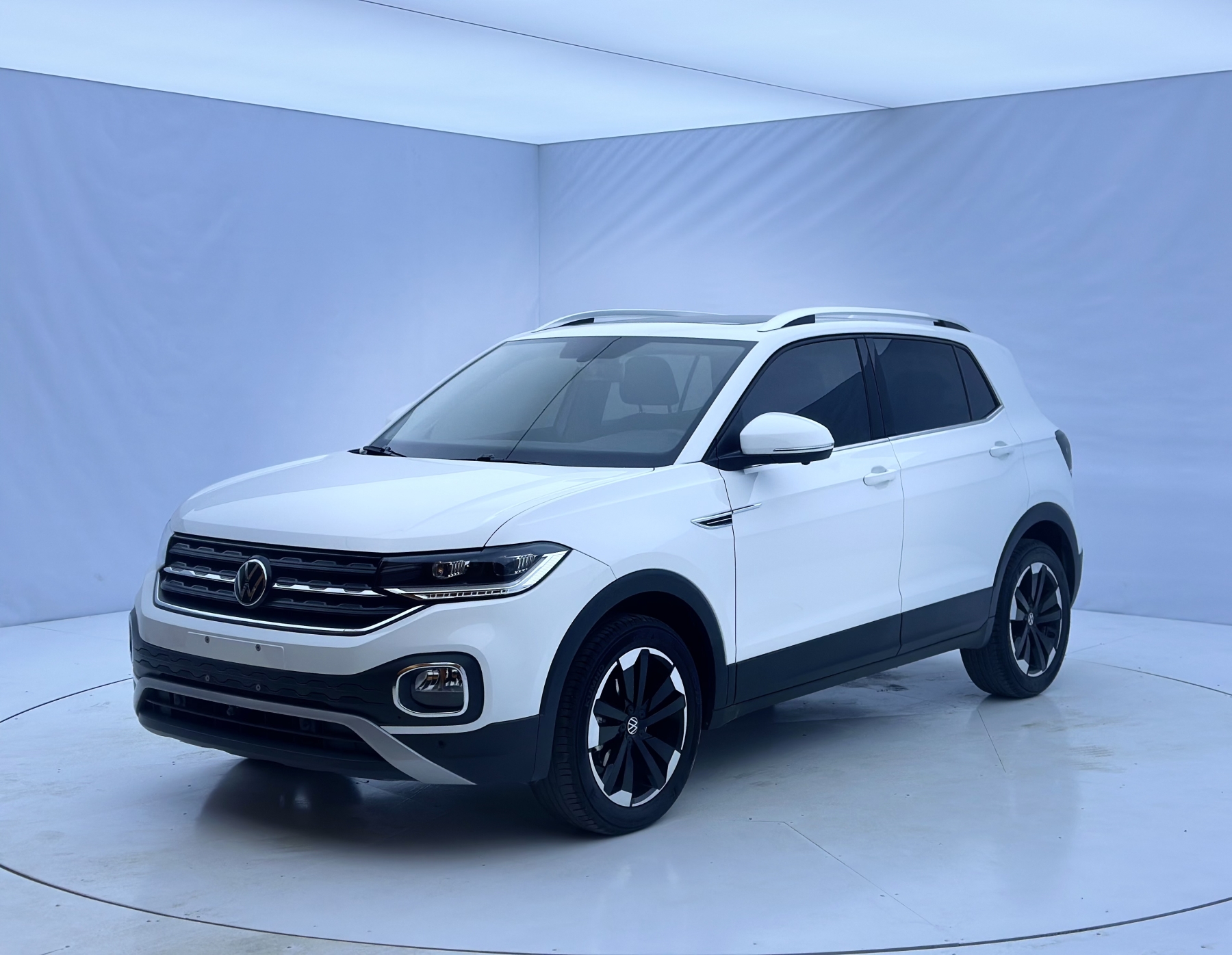 Volkswagen Tacqua 2021, 1.5L, автоматическая коробка передач, комплектация Connect
