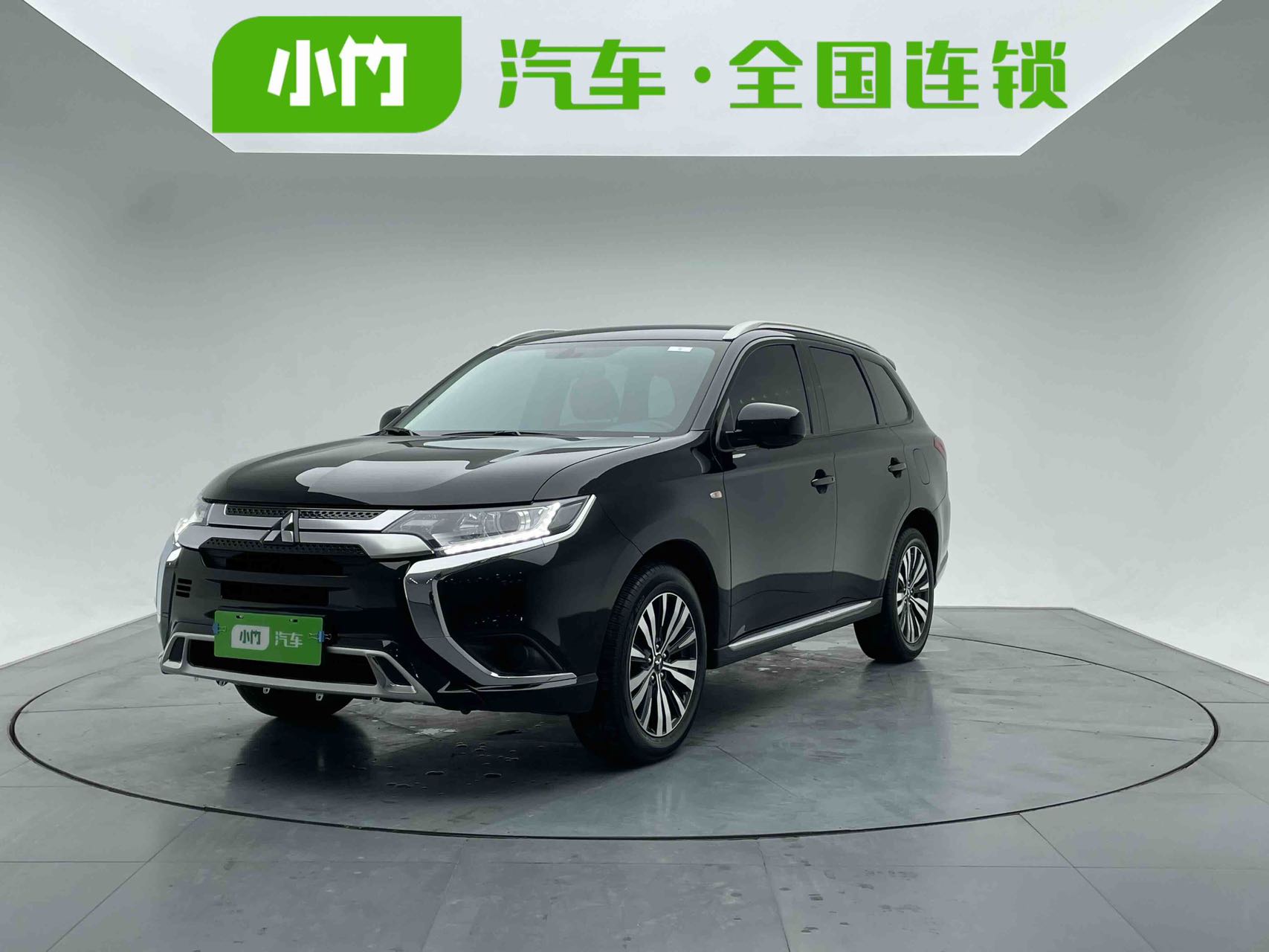 Mitsubishi Outlander 2021 модель 2.0L передний привод версия Enjoy 5 мест