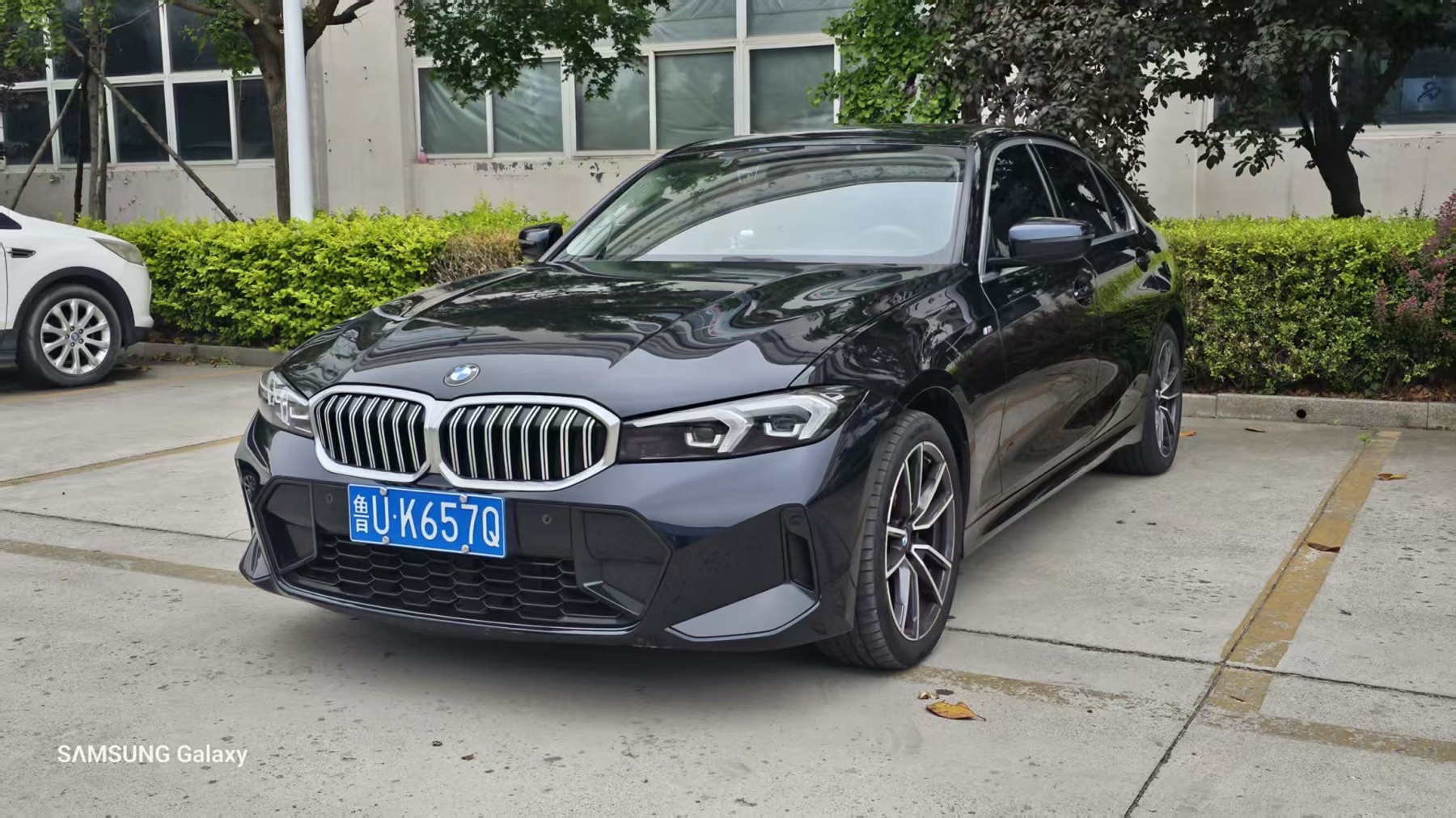 BMW 3 серии 2023 г., 320Li, спортивный пакет M