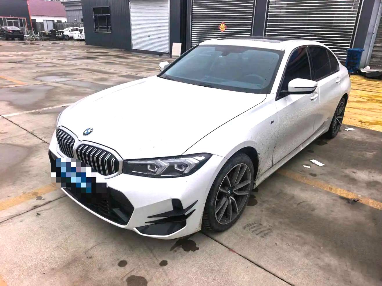 BMW 3 серии 2023 г., 320Li, спортивный пакет M