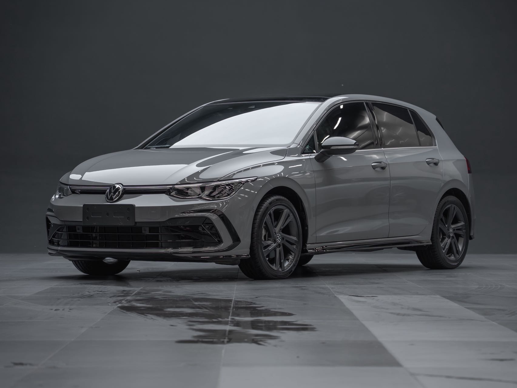 Volkswagen Golf 2022 года, 280TSI DSG R-Line