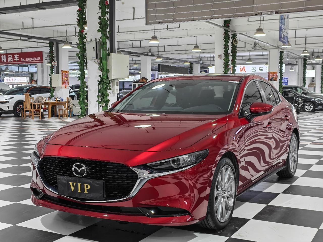 Mazda 3 Axela 2021 года выпуска, 2.0-литровый двигатель, автоматическая коробка передач, комплектация "Я"
