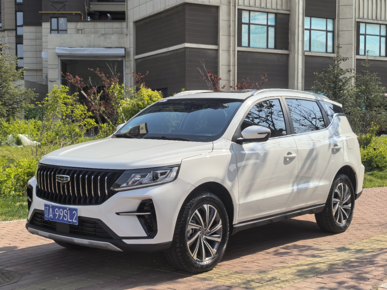 Geely Auto Yuanjing X6 2021 модель PRO 1.4T автоматическая версия премиум