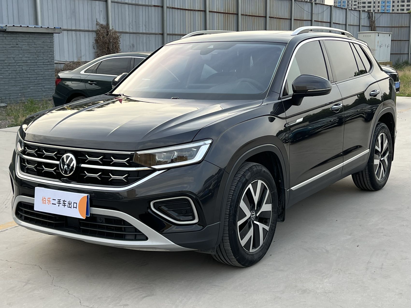 Volkswagen Tanyue 2023 280TSI двухприводная роскошная версия Plus Advanced