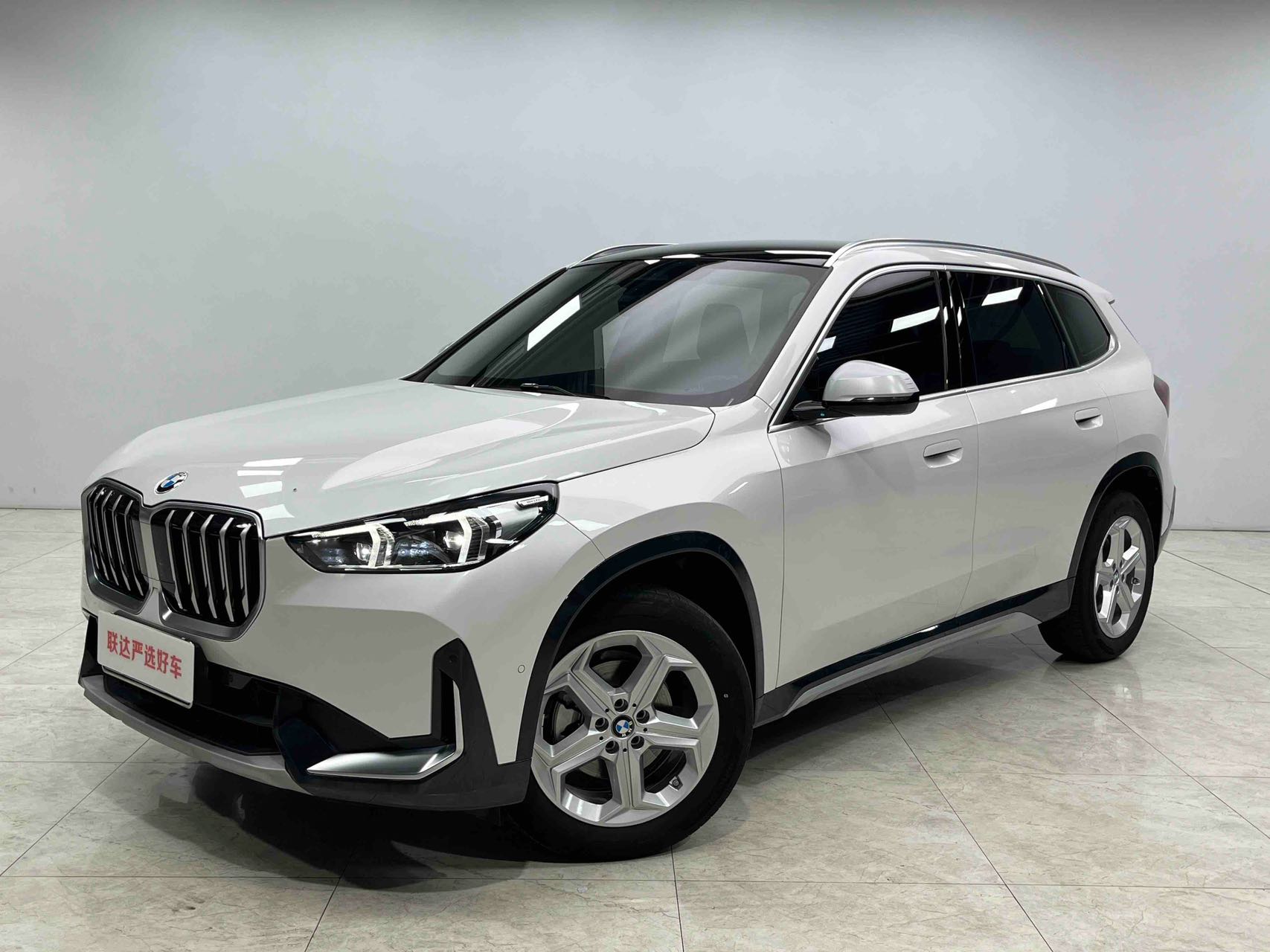 BMW X1 sDrive20Li X Line 2023 года выпуска