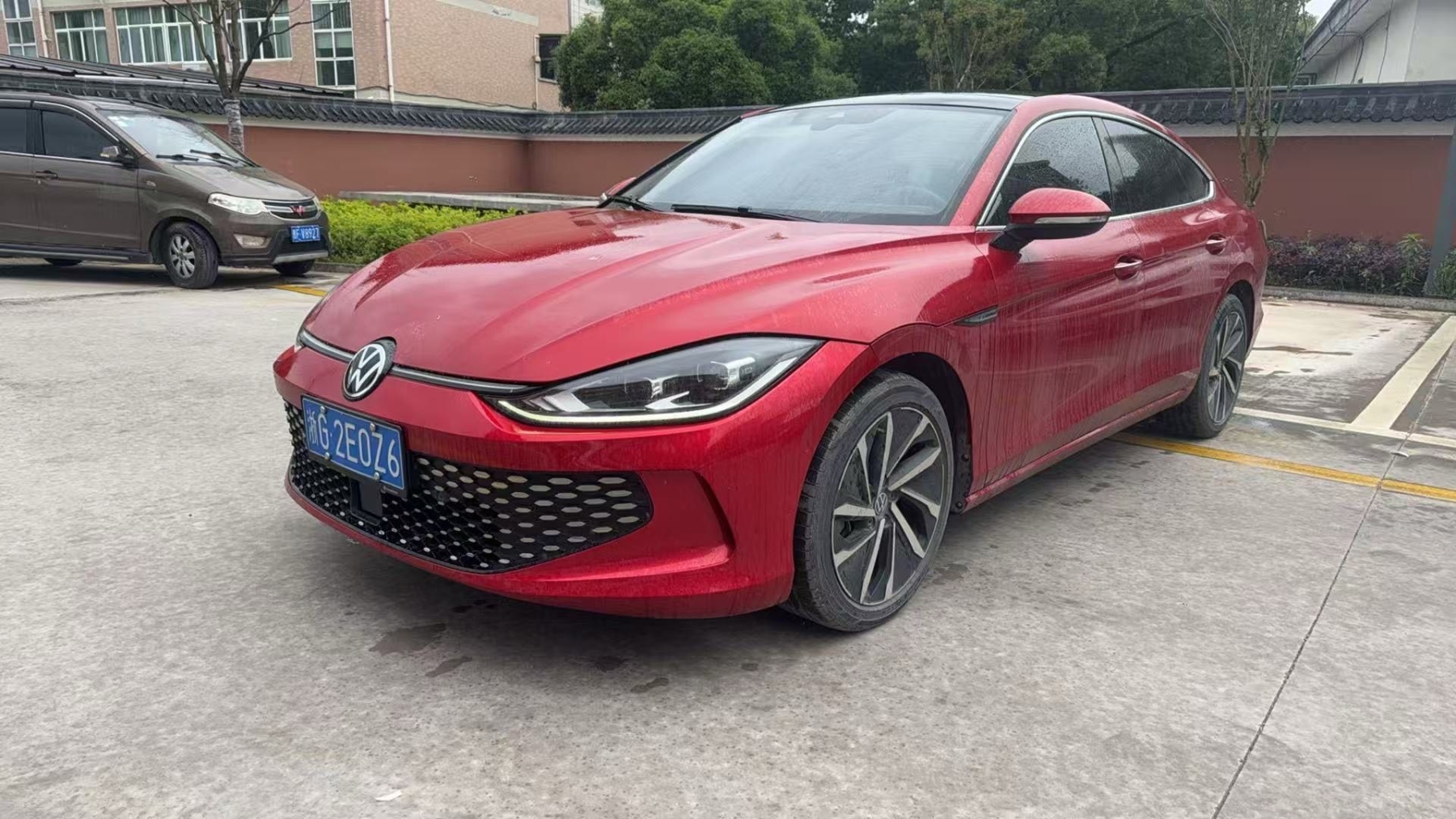 Флагманская версия L 280TSI DSG 2022 года