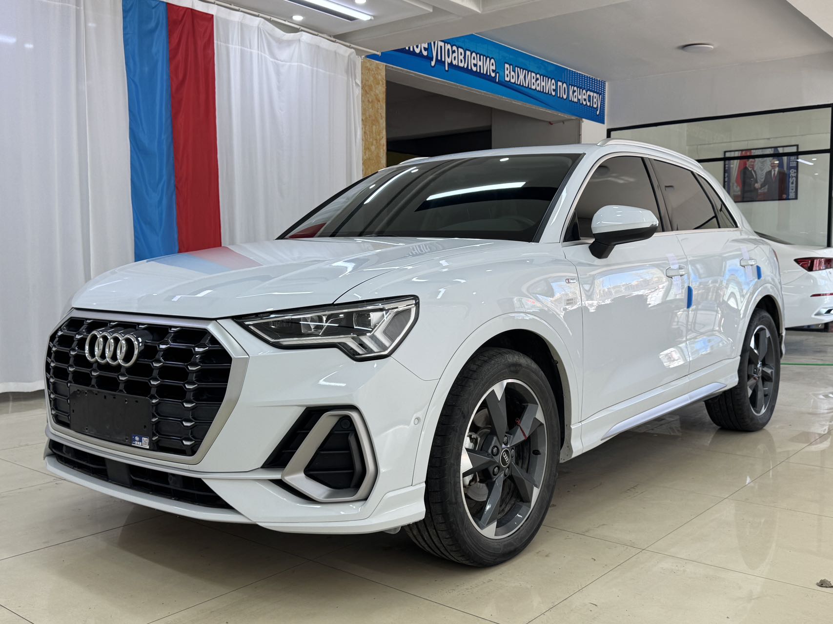 Audi Q3 2022 35 TFSI Стильная динамичная комплектация Евро 6