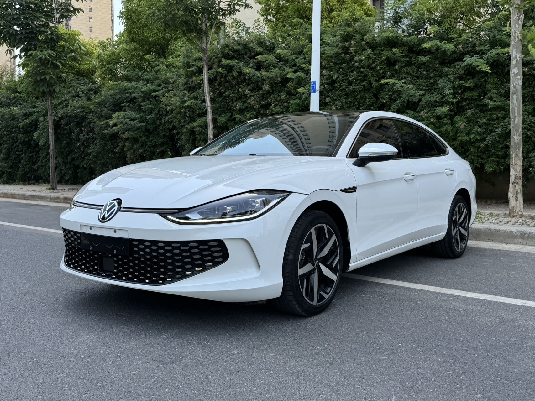 Volkswagen 2023 Lingdu L 1.4TSI 280TSI крутая версия