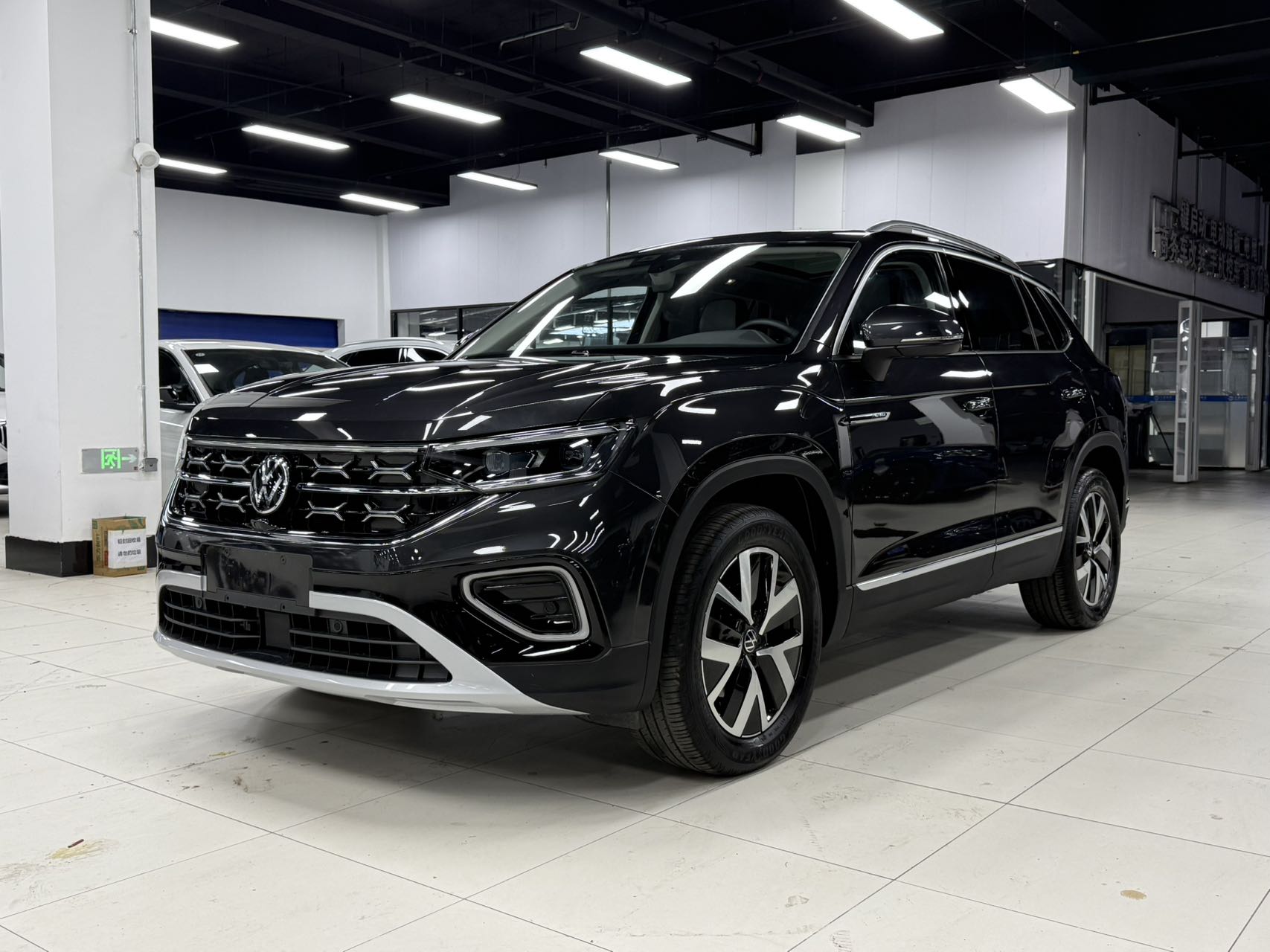 Tan Yue 2023 модель 280TSI 2WD Люксовая Plus продвинутая версия