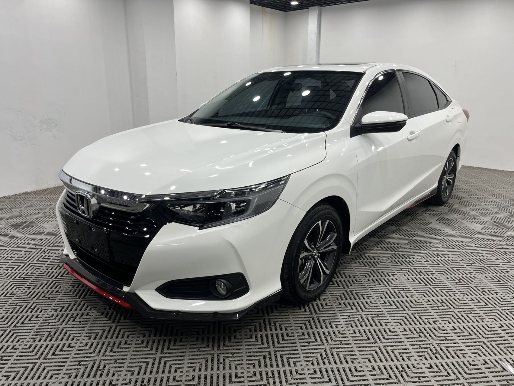  Honda Lingpai 2022 модель 180Turbo CVT роскошная версия